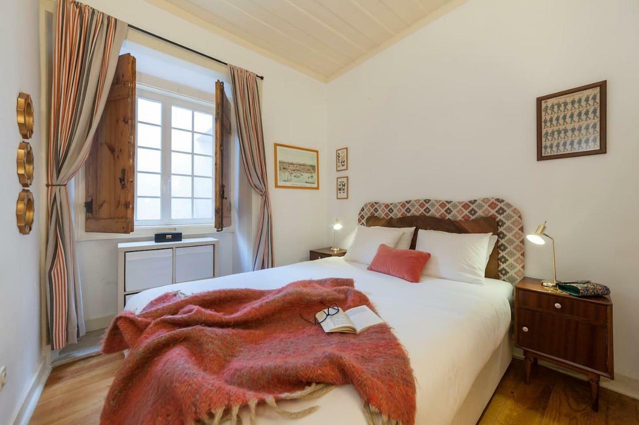 2 Bedroom Apartment With Patio Next To Avenida Da Liberdade Lisboa Kültér fotó
